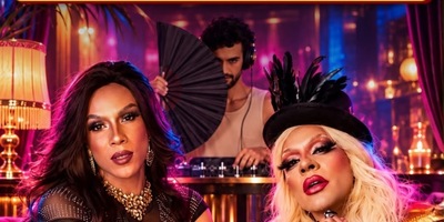 Azzur Lounge Bar: Quens club 